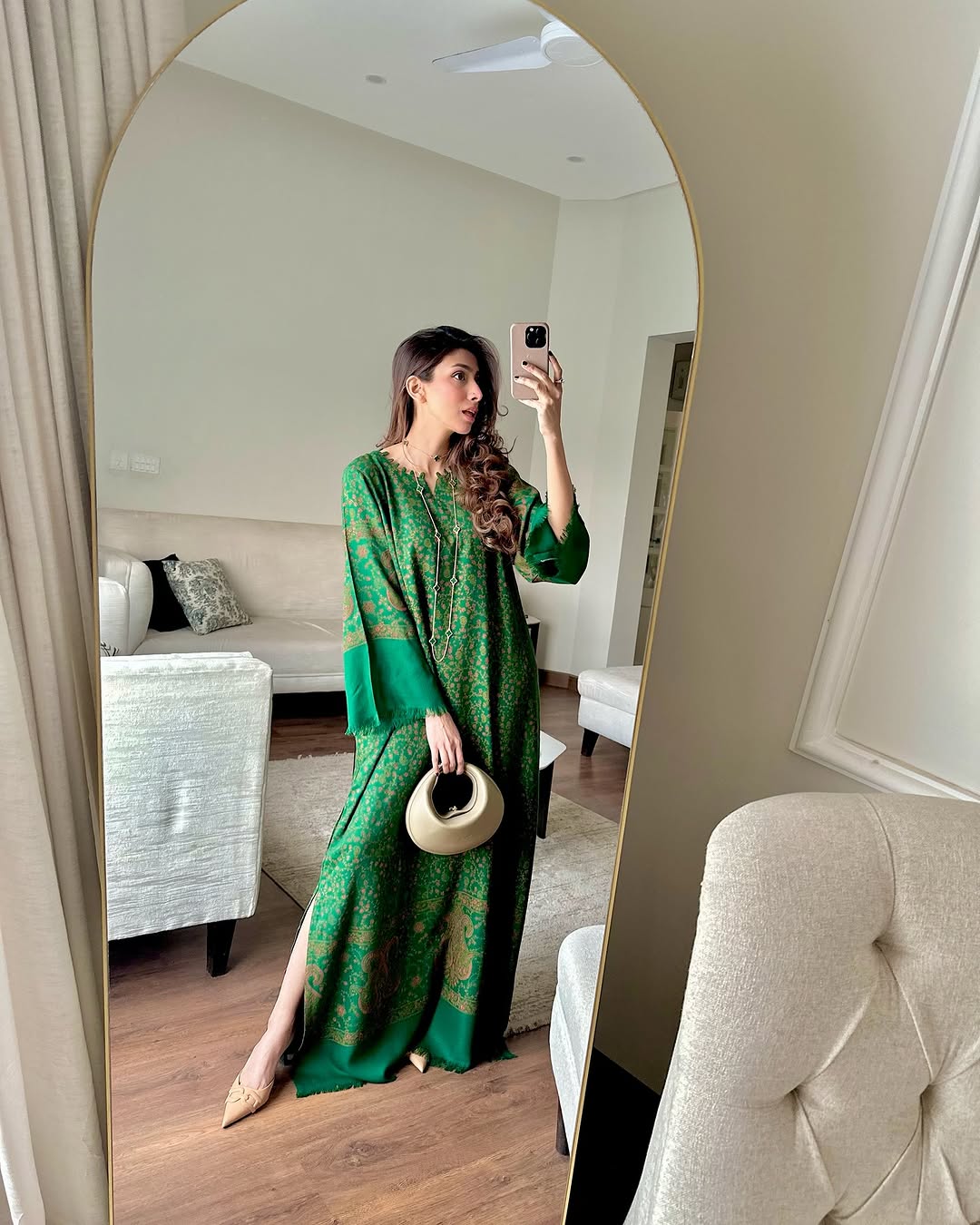 Morni Kaftan 2pc royal lifestyle collections