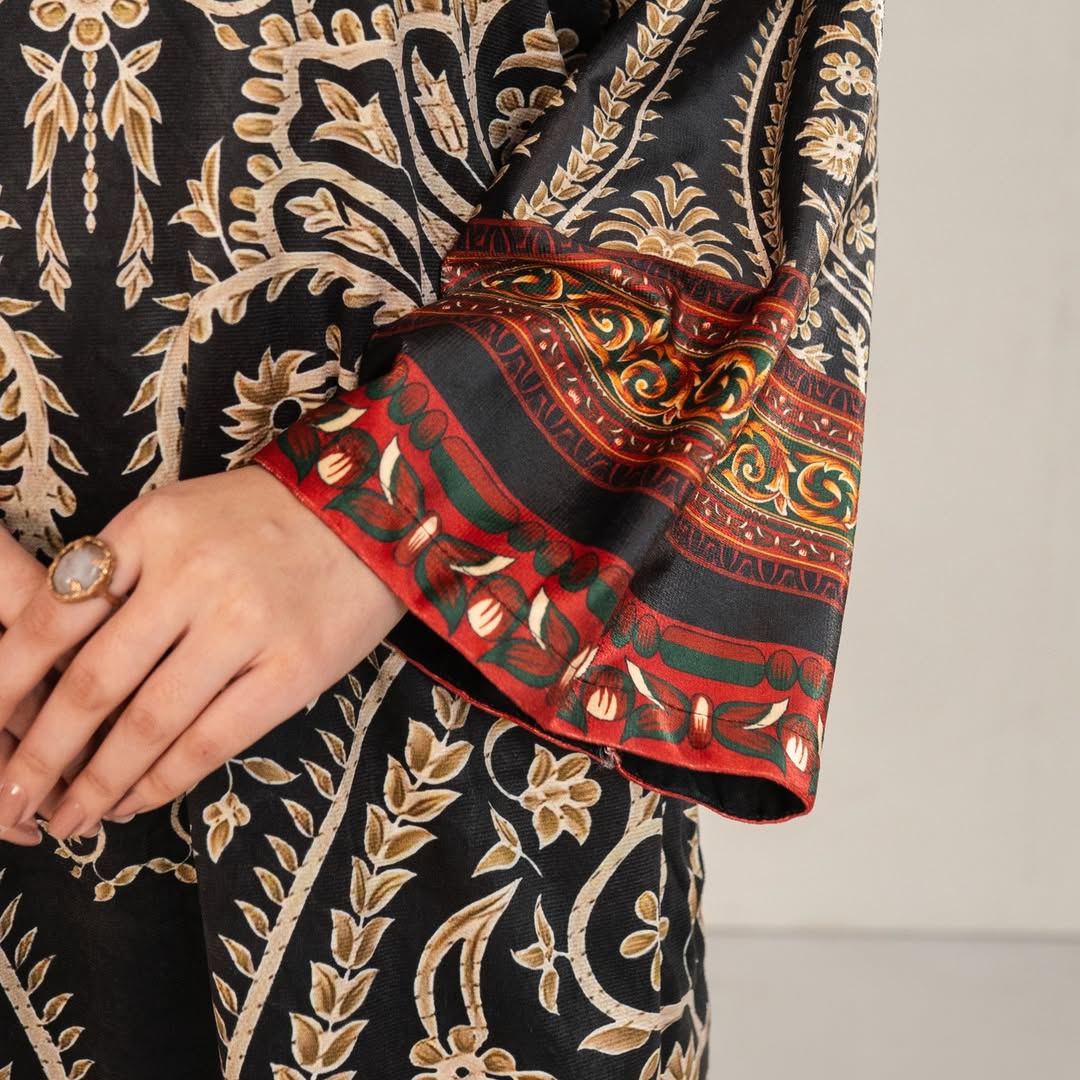 BLACK BLOOM VELVET - 2PCS royal lifestyle collections