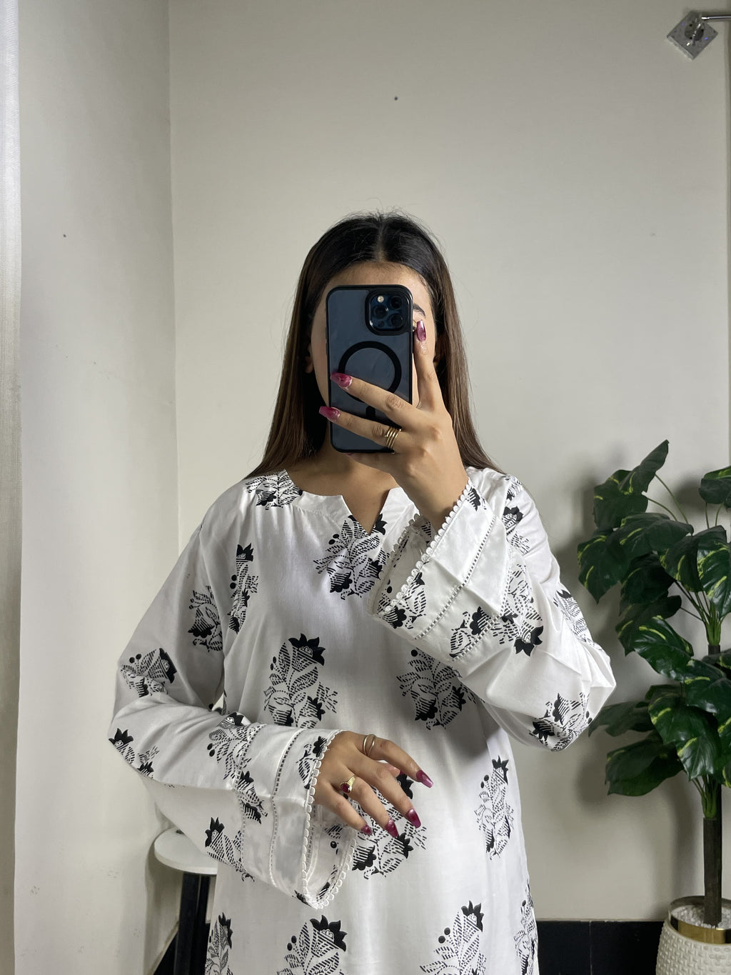 ZEENAT BLACK 2PCS royal lifestyle collections