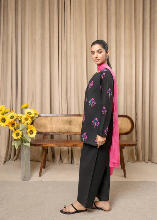 Royal Black Blossom 3pcs Royal Lifestyle Collections