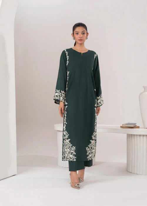 Royal Green Margarita Embroidered 2pcs Royal Lifestyle Collections