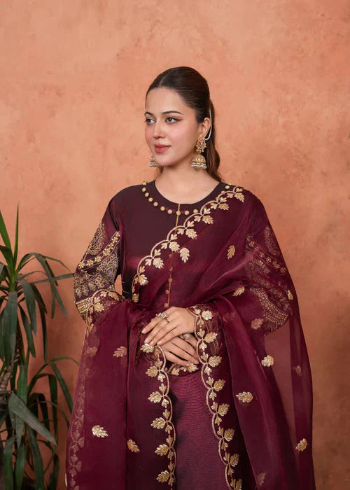 Royal Zuri Maroon Premium 3PC royal lifestyle collections